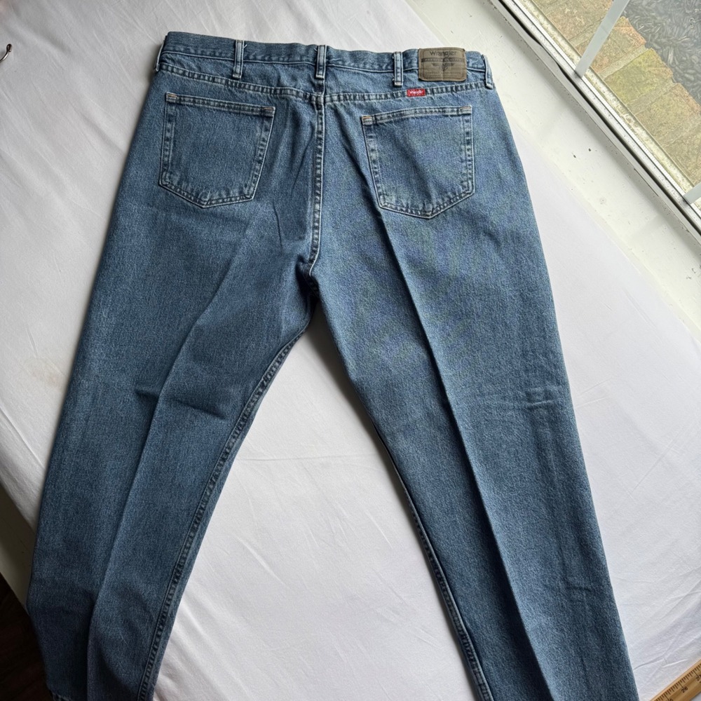 Wrangler Premium Quality Relaxed Fit Jeans Mens 42x30 Blue Denim 97601VR
